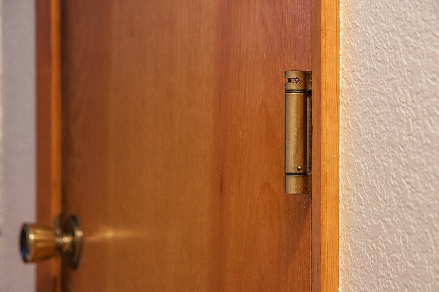 Easy Ways to Quiet a Squeaky Door: Causes, Fix Without Taking it Apart