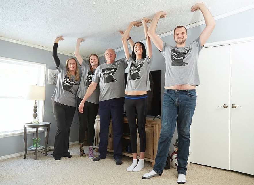 New Guinness record: Northeastern Minnesota family is world's tallest